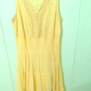 Beautiful Yellow dress.